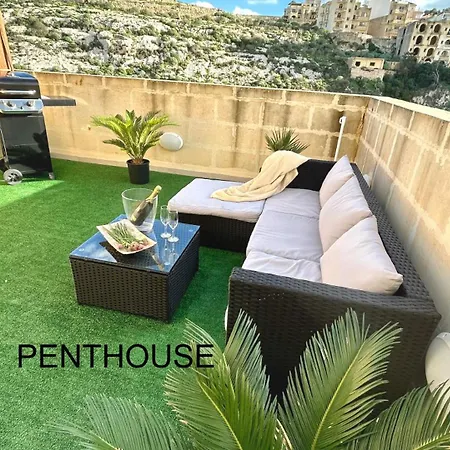 Arzella Xlendi, Premium 2br, Bus Stop & Market Opposite Rum i privatbostad