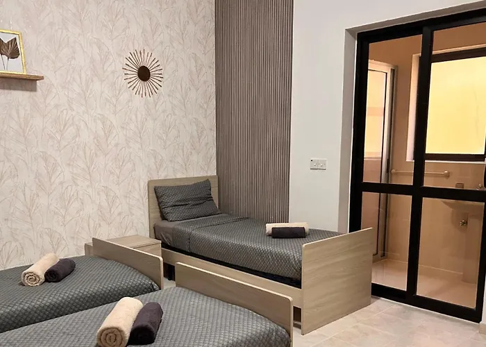 Arzella Xlendi, Premium 2br, Bus Stop & Market Opposite ホームステイ クレンディ