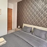 Habitación en casa particular Arzella Xlendi, Premium 2br, Bus Stop & Market Opposite Xlendi