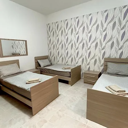 Arzella - Spacious Two Bedroom * Xlendi