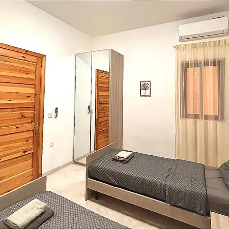 Arzella - Spacious Two Bedroom