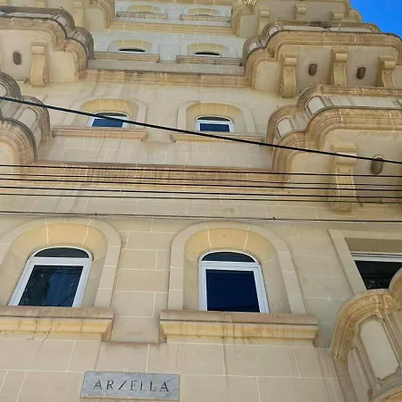 Arzella Xlendi, Premium 2br, Bus Stop & Market Opposite * كْسْليندي