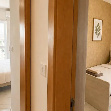 Arzella Xlendi, Premium 2br, Bus Stop & Market Opposite كْسْليندي