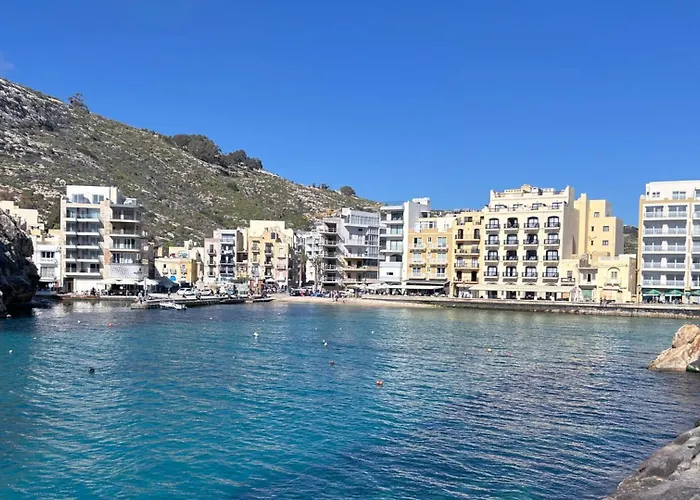 Arzella Xlendi, Premium 2br, Bus Stop & Market Opposite Проживание в семье *