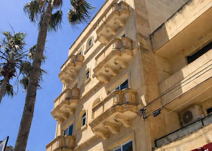 民宿 Arzella Xlendi, Premium 2br, Bus Stop & Market Opposite *