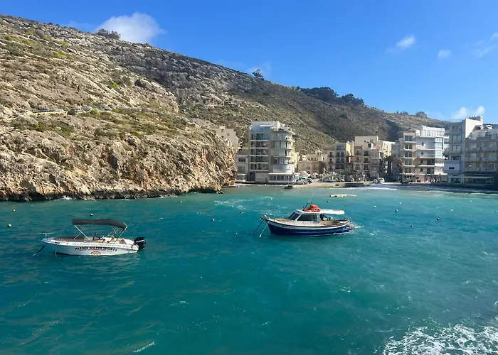 Arzella Xlendi, Premium 2br, Bus Stop & Market Opposite * 克伦蒂