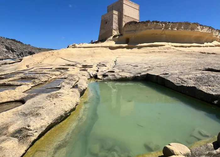 Arzella Xlendi, Premium 2br, Bus Stop & Market Opposite 民宿